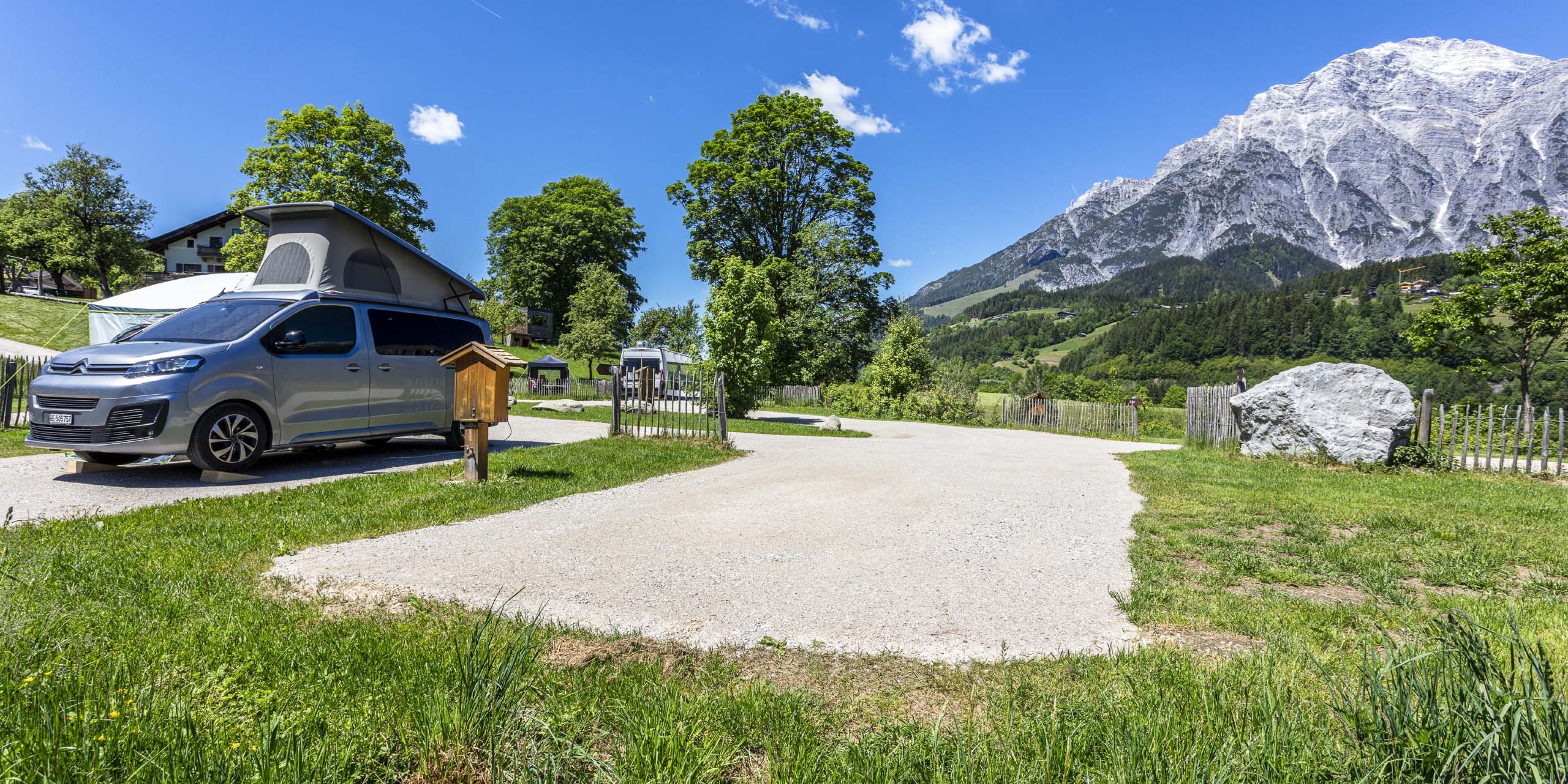 Ruhige Stellplätze für Wohnmobile in Leogang
