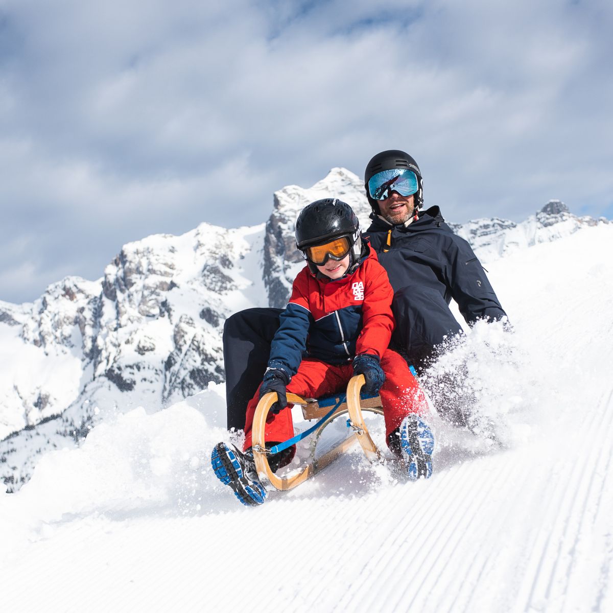 Rodelausflug mit der Familie in der Region Leogang